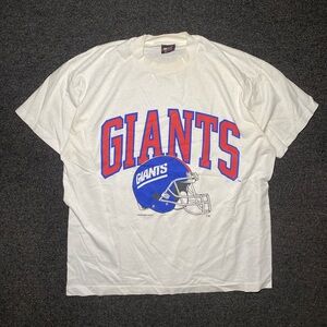 Vintage New York giants nfl big helmet logo and spell out shirt size xl 1993